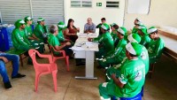 ?? Reunião no Centro Regional de Triagem de Materiais Recicláveis do CPAC, com todos os membros da Cooperativa de Catadores de Itabaiana - COORECI, Representantes da Empresa CONPETSAN, e os técnicos do CPAC, que teve como pauta o treinamento para uma gest