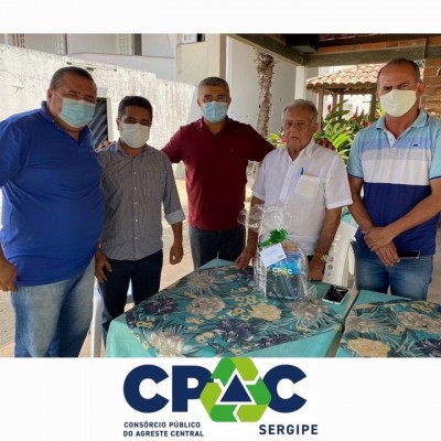 VISITA DO PRESIDENTE E SUPERINTENDENTE DO CPAC AO PREFEITO CARIVALDO SOUZA.
