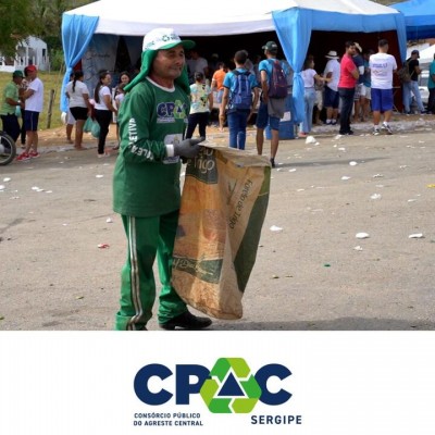 CPAC E MUNICÍPIO DE N. SRA. APARECIDA REALIZAM COLETA SELETIVA DURANTE PEREGRINAÇÃO